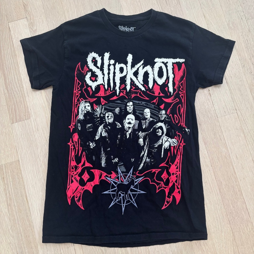Slipknot Graphic Tee Shirt Mens Small Black Red Band Logo Gently Used Mask Print